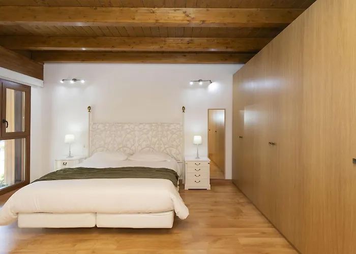 Atico Mendia By Bevalle